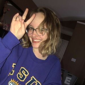 Meet your Posher, Emma